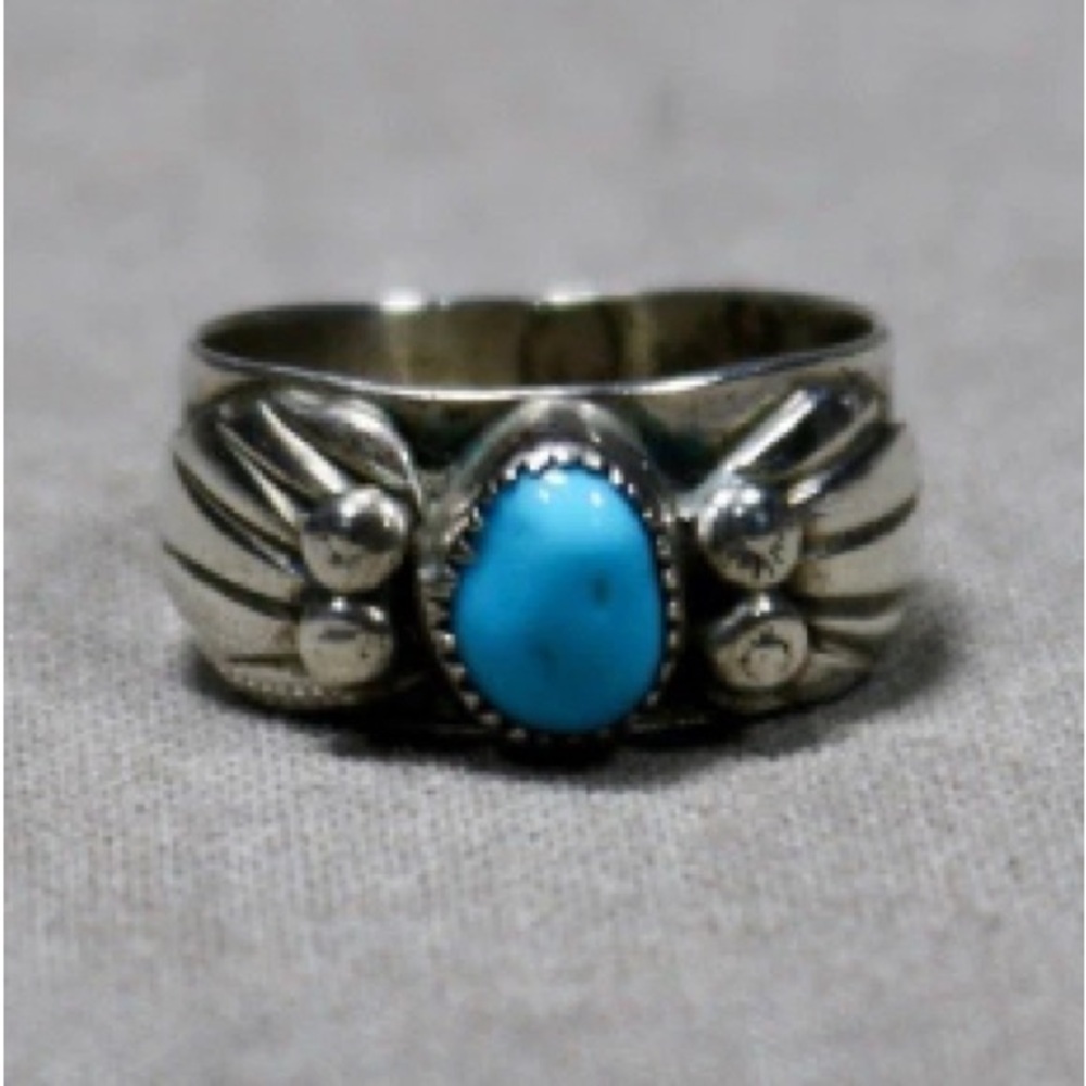 Vintage Sterling Navajo Signed Turquoise Ring